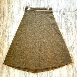 Uniqlo 3D knit skirt